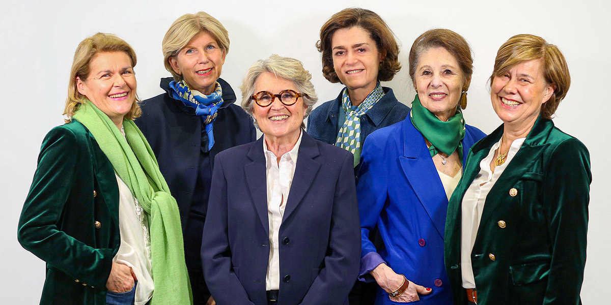 Les membres du bureau de l'association CVA Paris Les membres du bureau de l'association CVA Paris